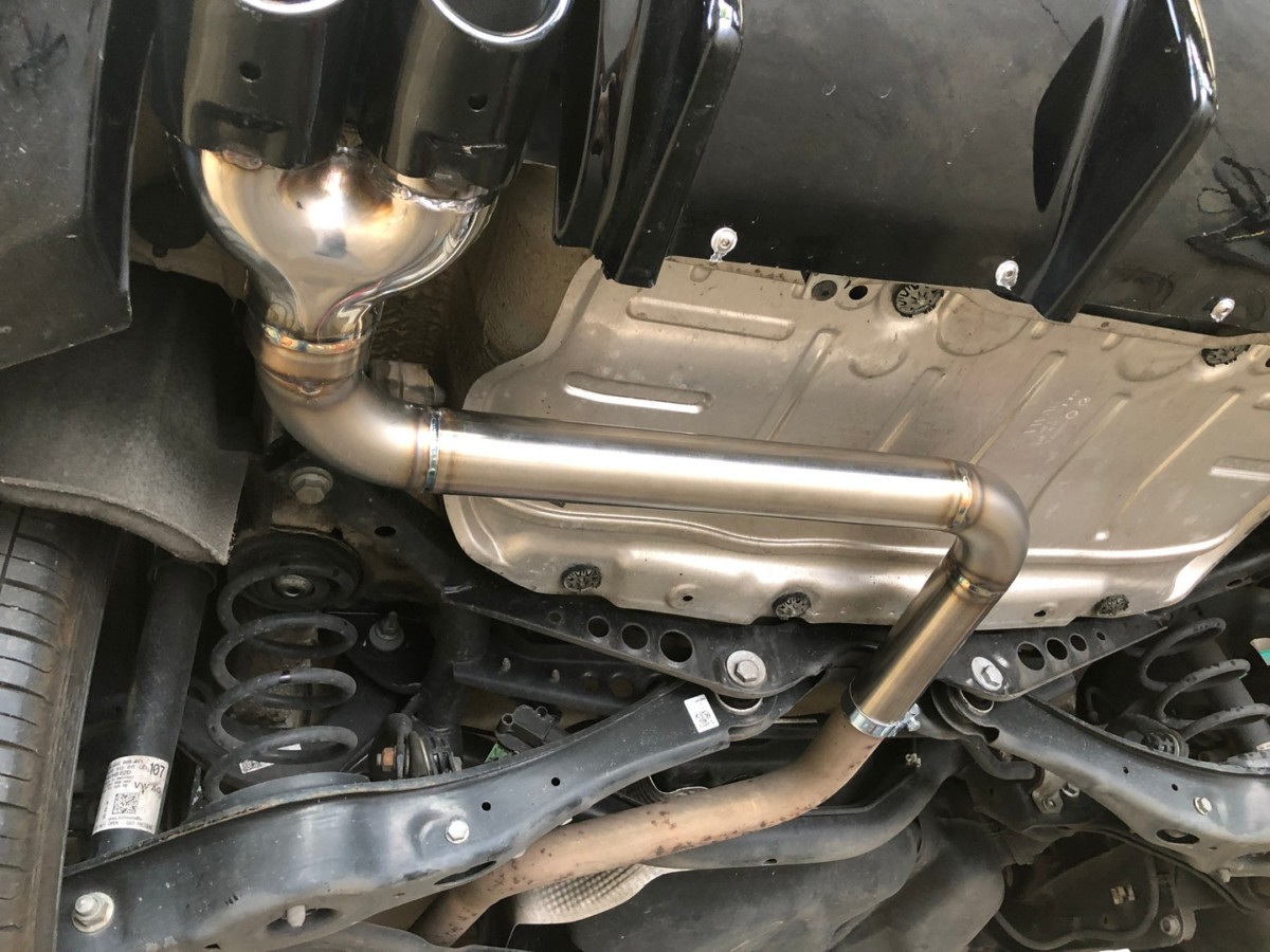 Tresse Flexible échappement Longue Pour Audi A3 (8L1) - Réf. 708344, Neuve, Marque FKK